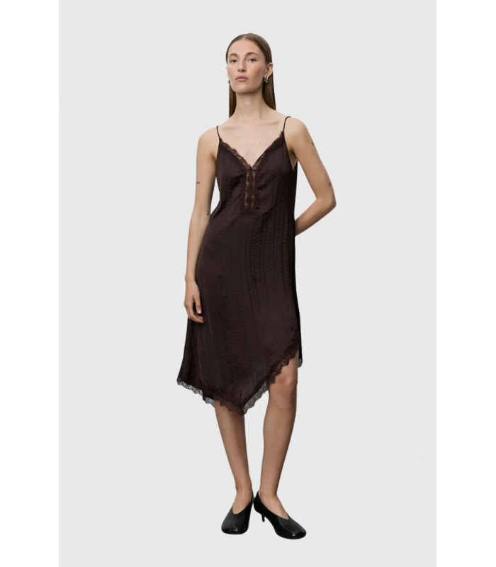#3848-1212 sofie-schnoor-sleep-dres-hnede-comodo-1